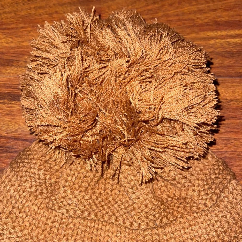 Women's C.c Beanie🧡